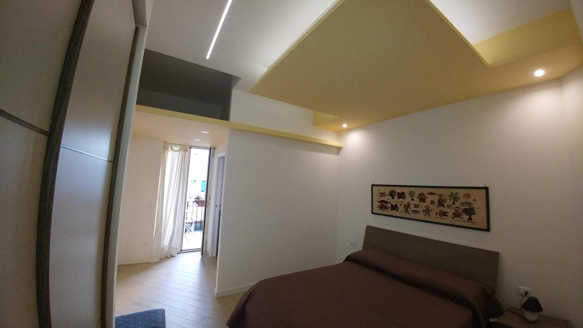Hotel Kosié - il comfort di classe con due matrimoniali e due bagni indipendenti Palermo Esterno foto