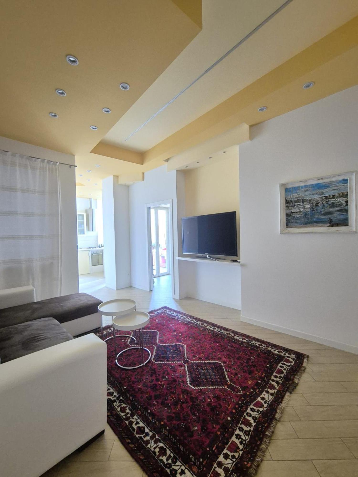 Hotel Kosié - il comfort di classe con due matrimoniali e due bagni indipendenti Palermo Esterno foto